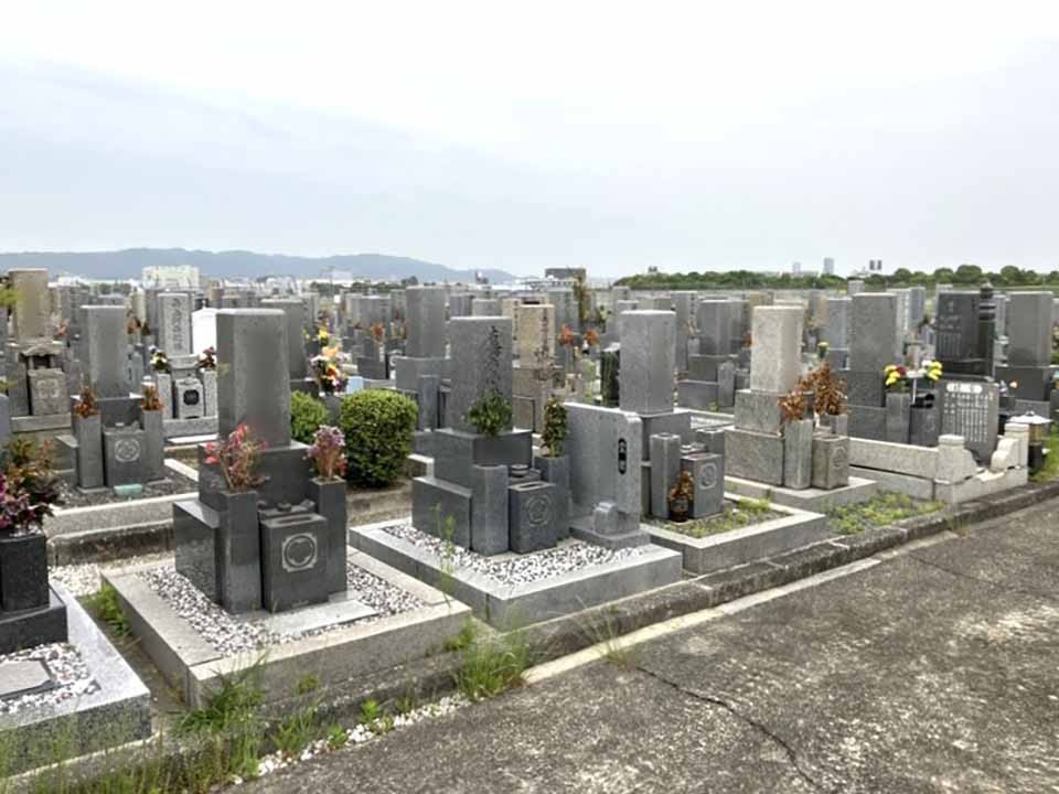 伊丹市営 神津墓地(伊丹市)の費用・口コミ・アクセス｜無料で資料請求