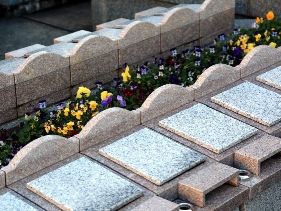 花壇墓 セムガーデン 越谷市 の費用 口コミ アクセス 無料で資料請求 いいお墓
