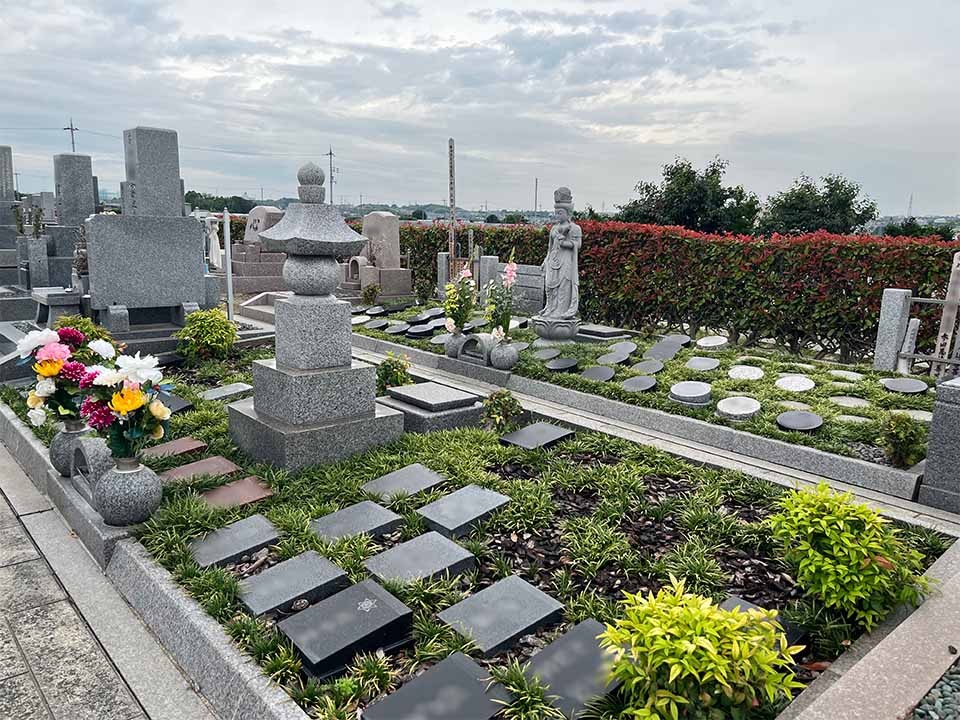 八幡樹木葬墓地