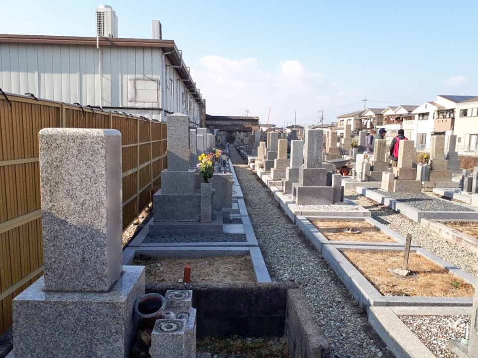 四ヶ村共同墓地(池田市)の費用・販売中区画・口コミ【いいお墓】
