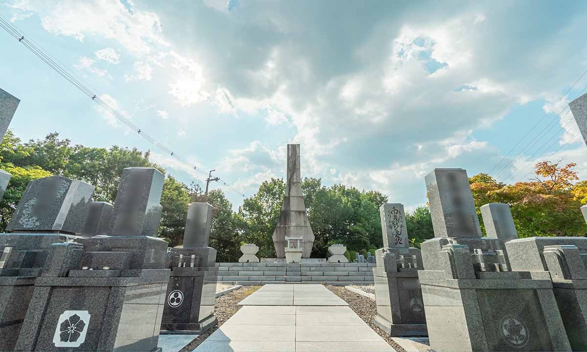 京都西山霊園 永代供養墓(亀岡市)の費用・販売中区画・口コミ【いいお墓】