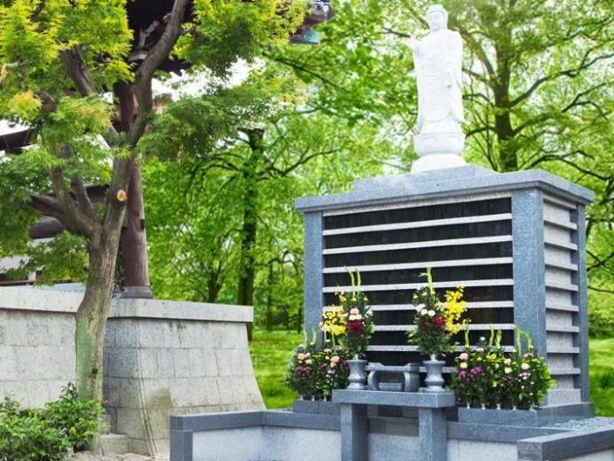 願隆寺 樹木葬・納骨堂_慈恩の塔3 新