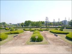 中には外国人墓地もある 中には外国人墓地もある